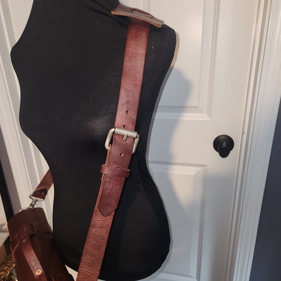 Colsen Keane Brown Leather Men's Bag - Picture 4 of 8